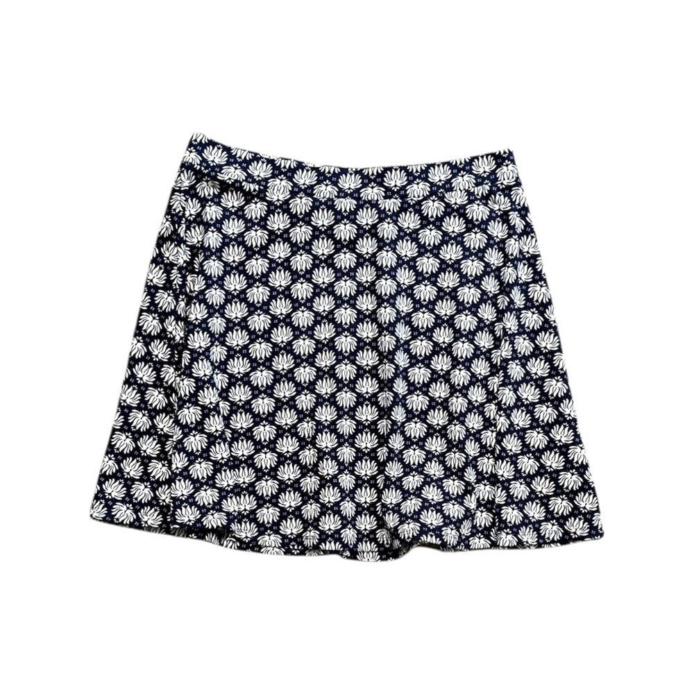 H&M Floral Navy and White Pull On Casual Skirt Size Medium